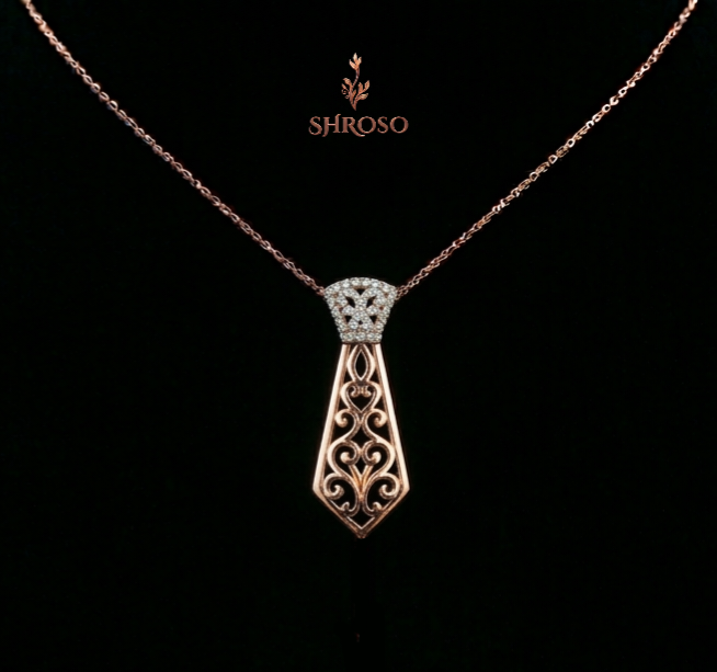The Femme Cravate Necklace - Image 2